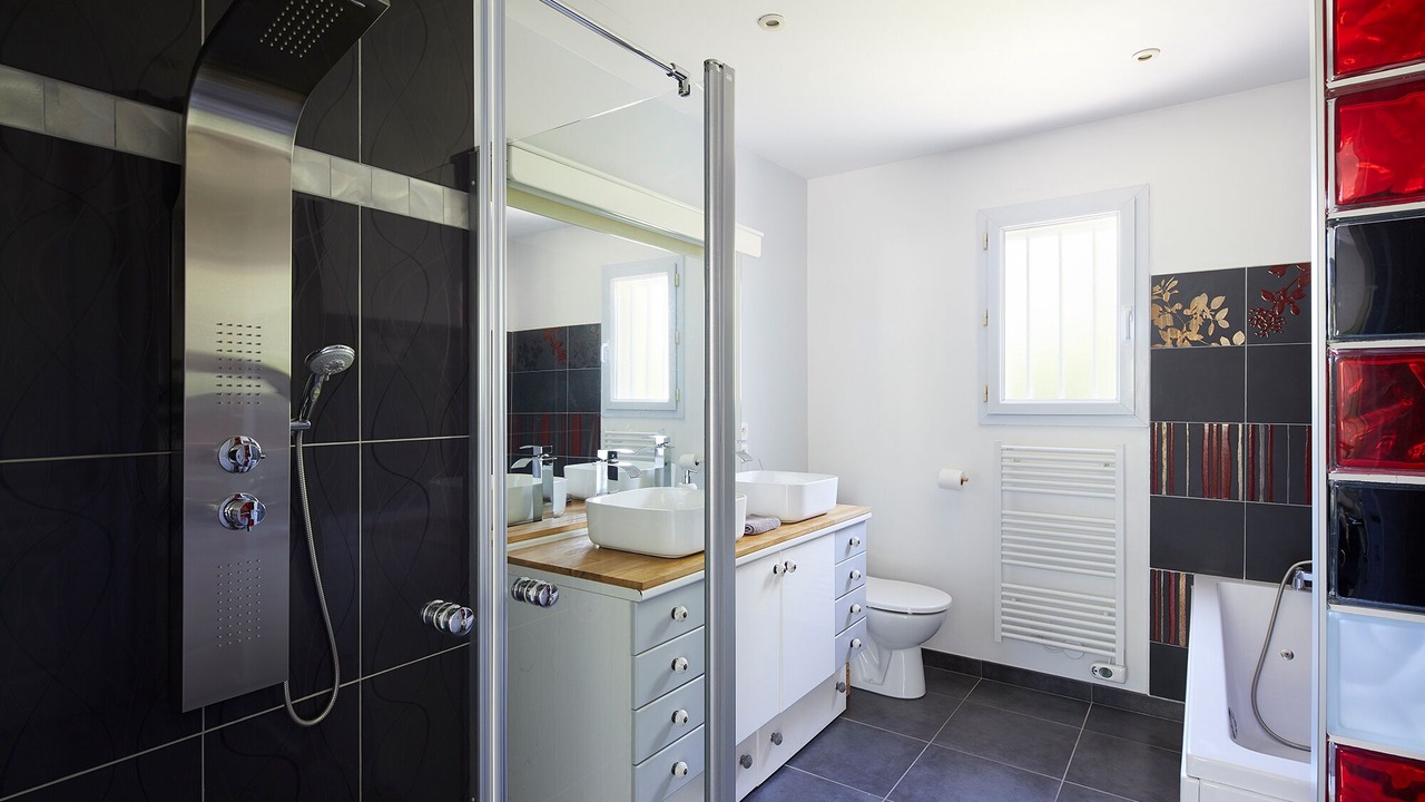 Photo of Bathroom in Cheix-en-Retz
