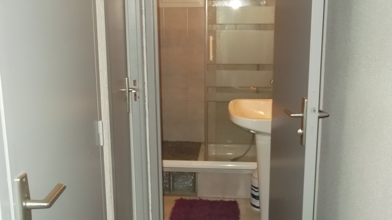 Photo of Bathroom in Fleury