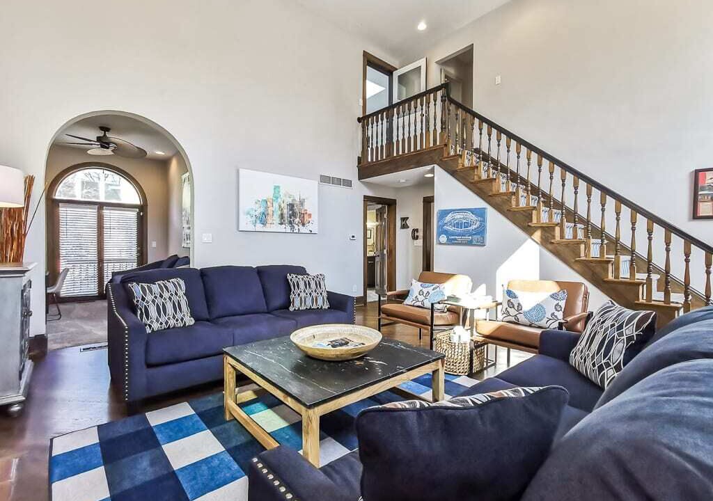 Photo of Bedroom in West Plaza