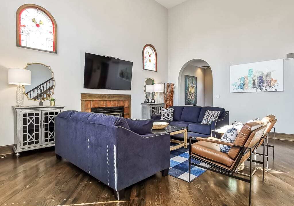 Photo of Bedroom in West Plaza