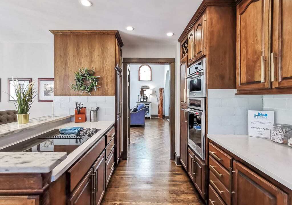 Photo of Kitchen in West Plaza