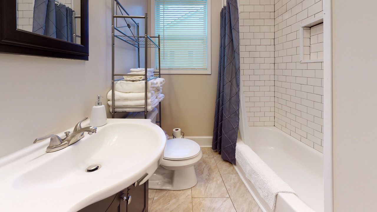 Photo of Bathroom in Cartersville