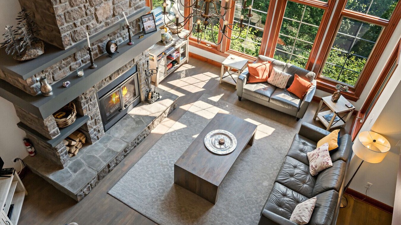 Photo of Livingroom in Mont-Tremblant