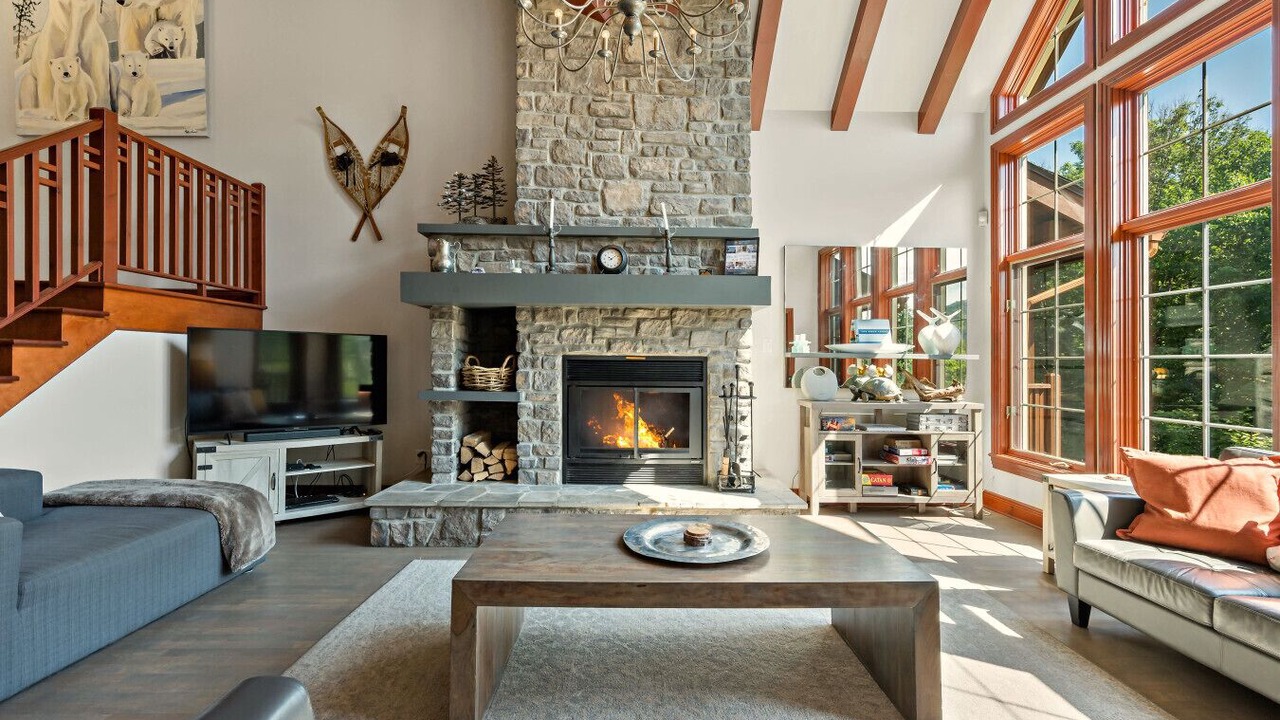 Photo of Livingroom in Mont-Tremblant