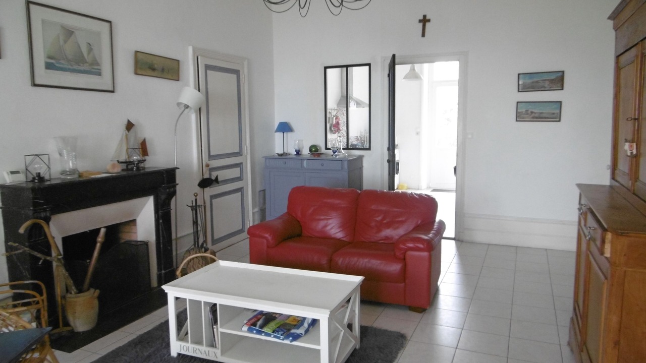 Photo of Livingroom in Saint-Marc-sur-Mer