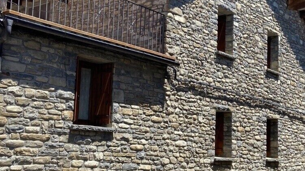 Photo of Outdoor in Fiscal