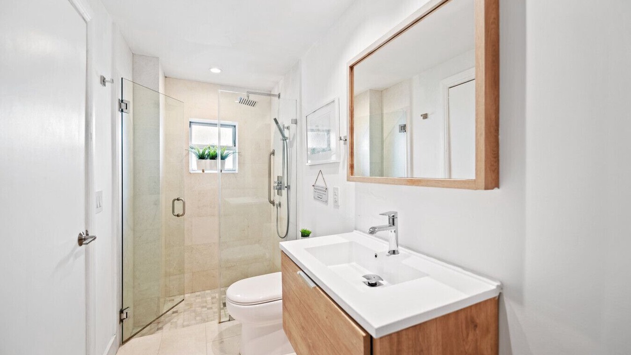 Photo of Bathroom in Douglas