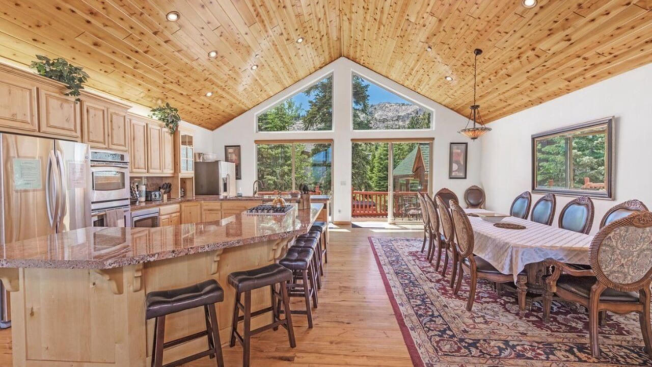 Photo of Kitchen in North Upper Truckee