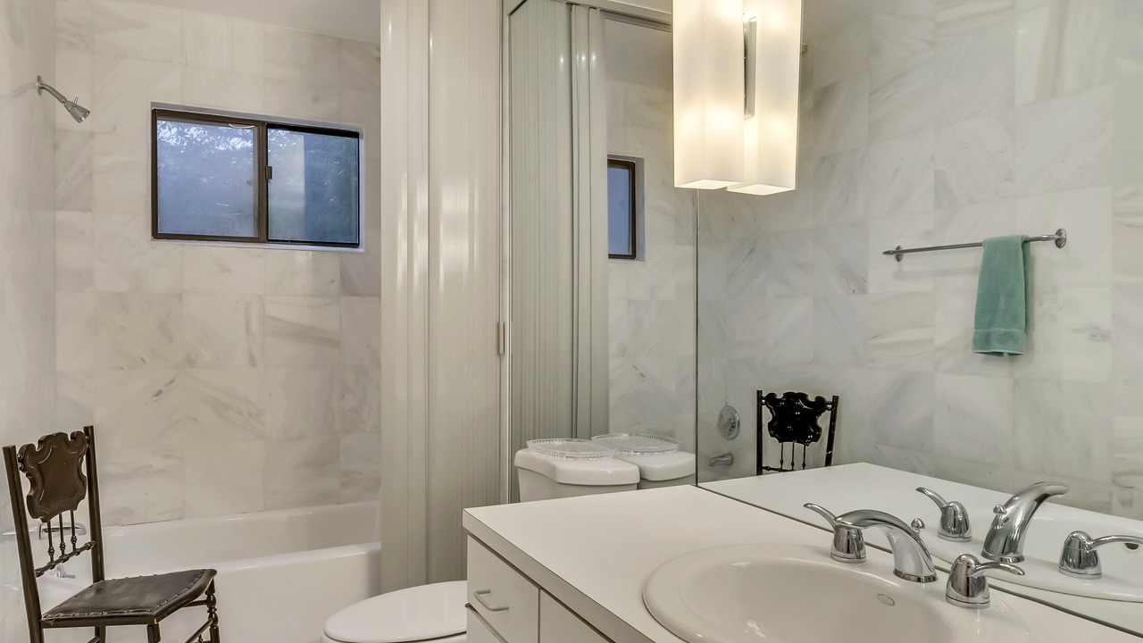 Photo of Bathroom in Water Mill