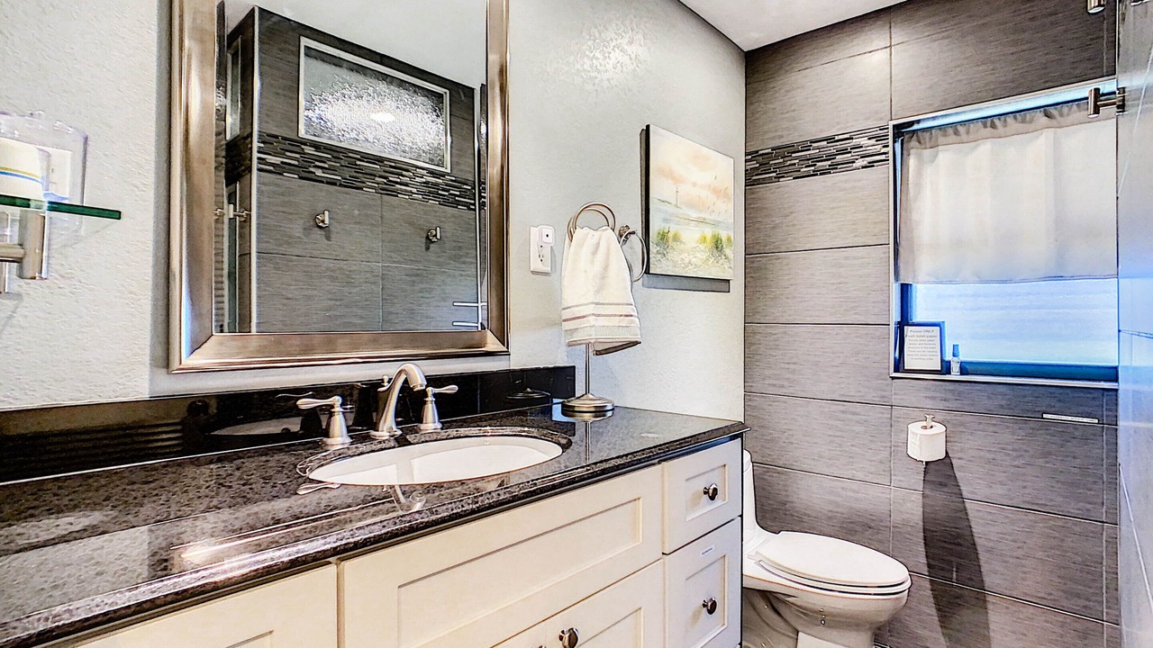 Photo of Bathroom in DeBary