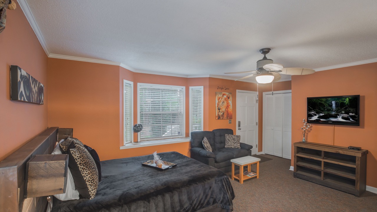 Photo of Others in Palm Valley