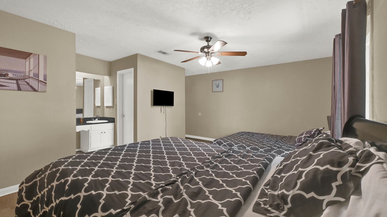 Photo of Bedroom in Cypress