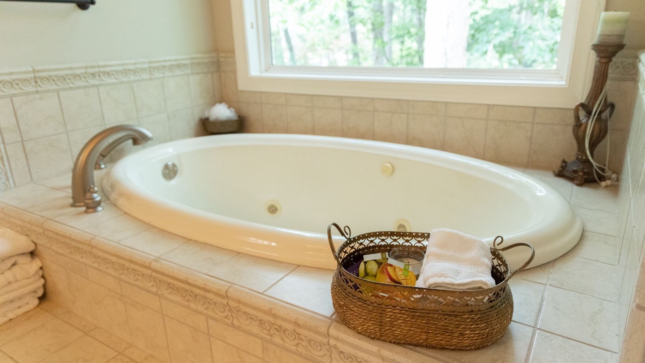 Photo of Bathroom in Eatonton
