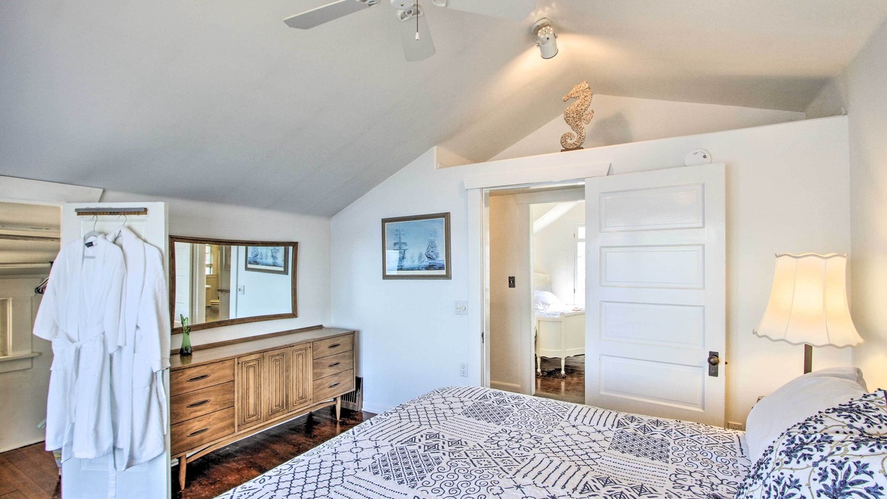 Photo of Bedroom in University Place