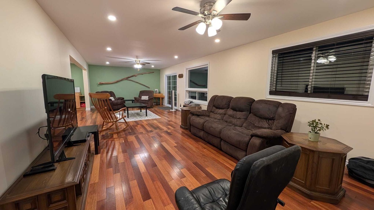 Photo of Bedroom in North Algona Wilberforce