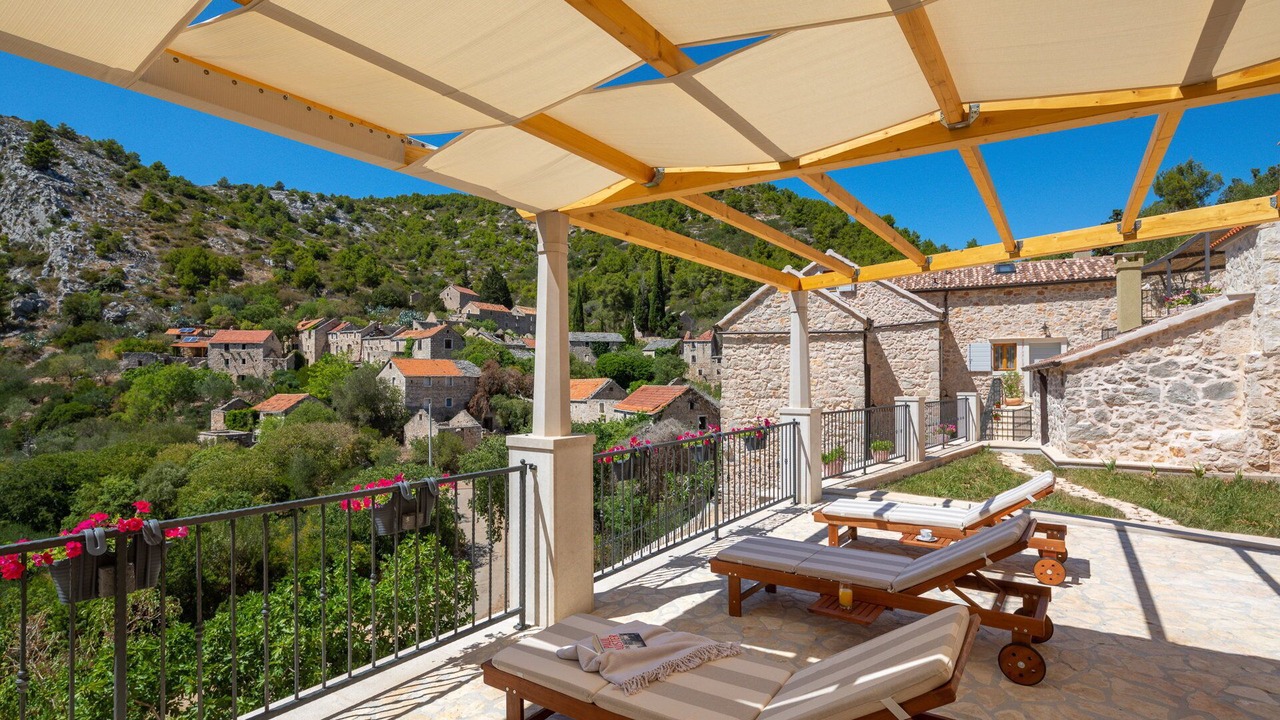 Photo of Patio Balcony in Hvar
