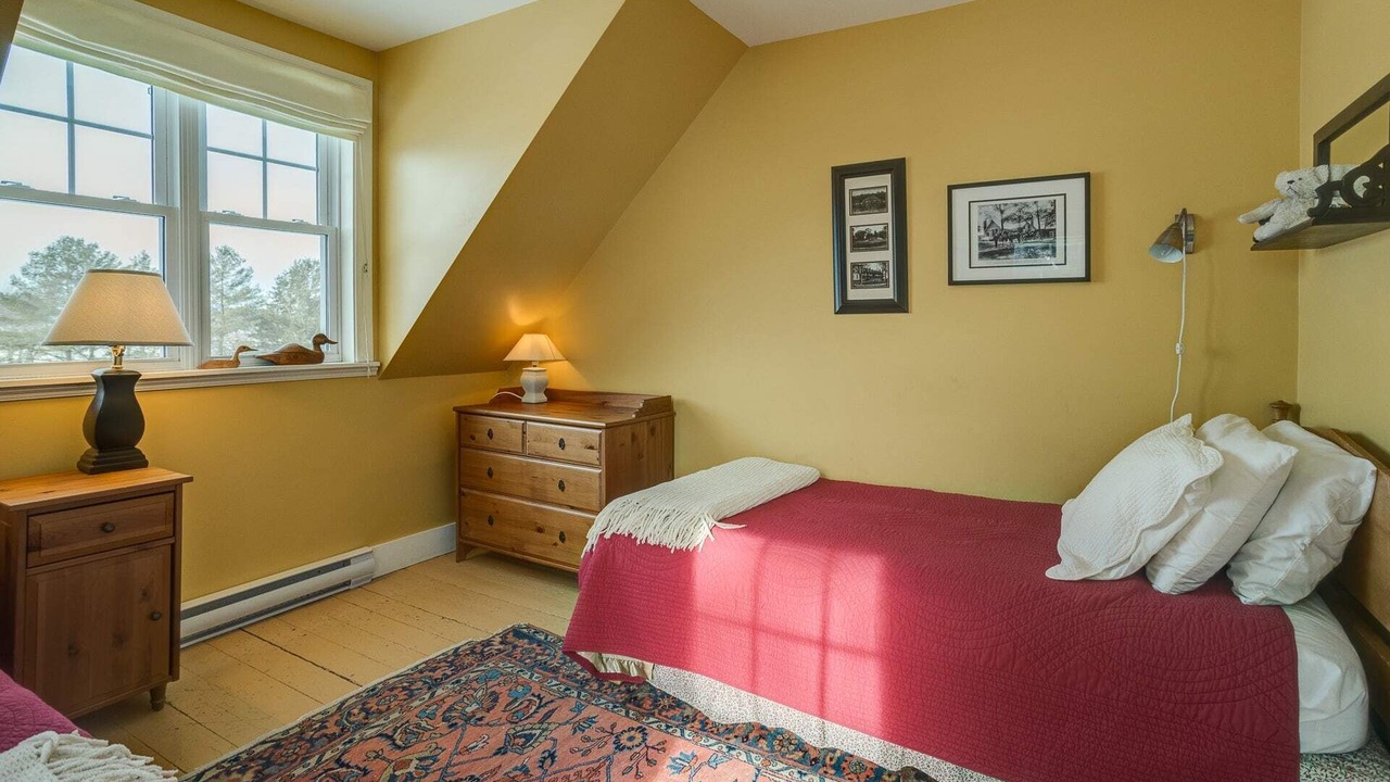 Photo of Bedroom in Lac-Brome