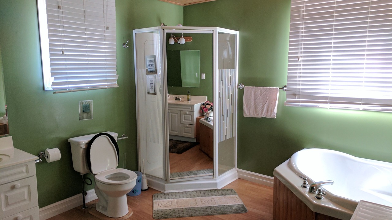 Photo of Bathroom in Colpoys Bay