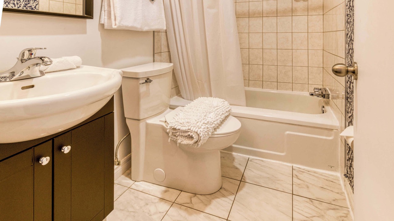 Photo of Bathroom in Lower Town