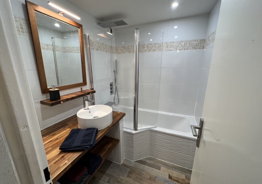 Photo of Bathroom in Bergers