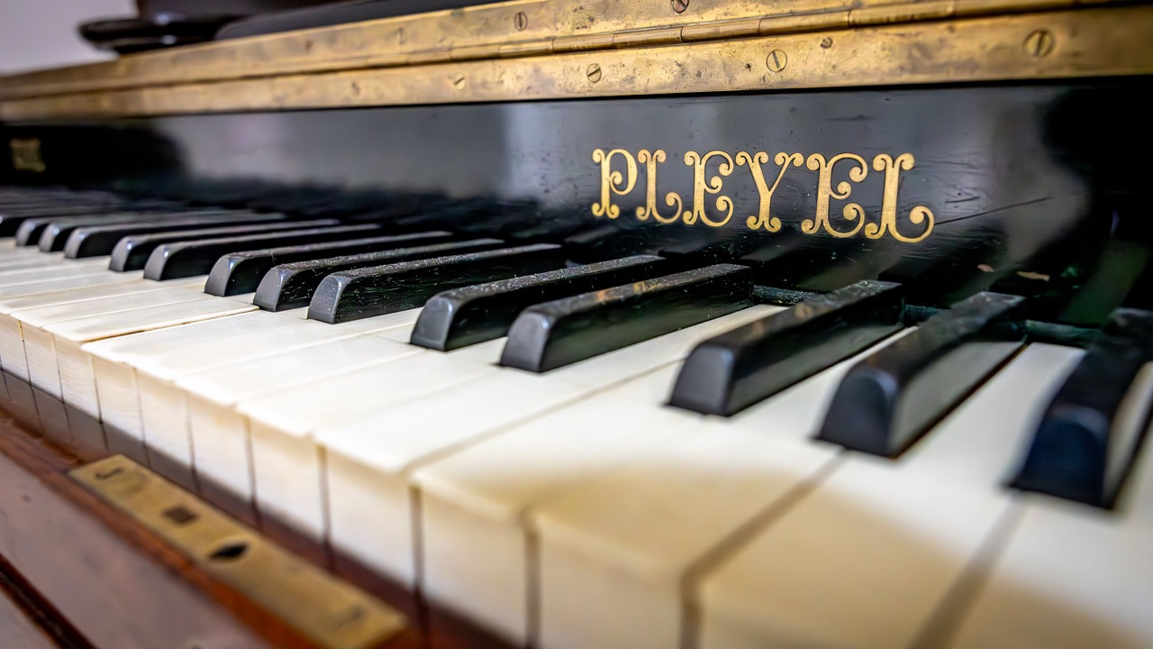 Photo of Others in Cires-Les-Mello