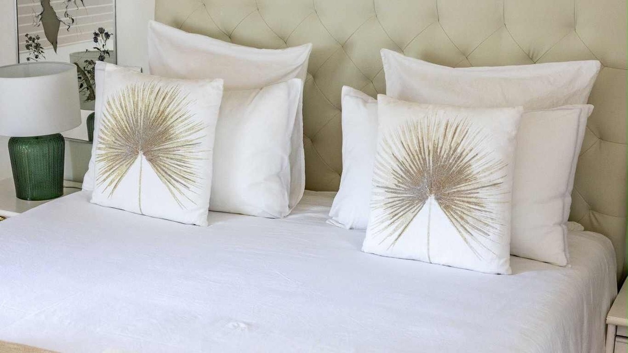 Photo of Bedroom in Cires-Les-Mello