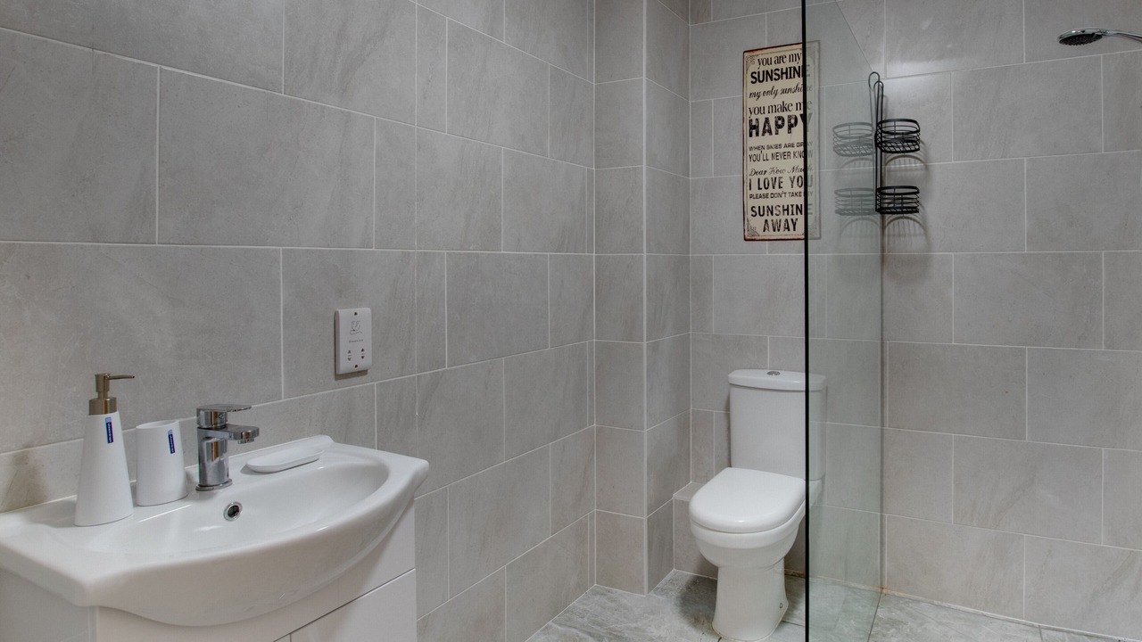 Photo of Bathroom in Llanilar