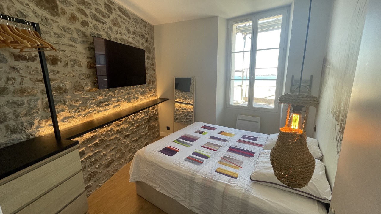 Photo of Bedroom in Courtoisville-Sillon-Moka