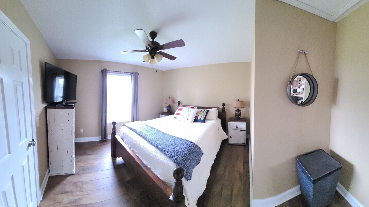 Photo of Bedroom in Centre