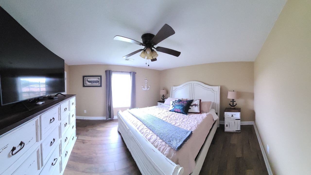 Photo of Bedroom in Centre