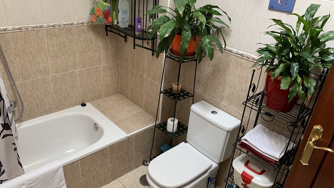 Photo of Bathroom in Valdecilla
