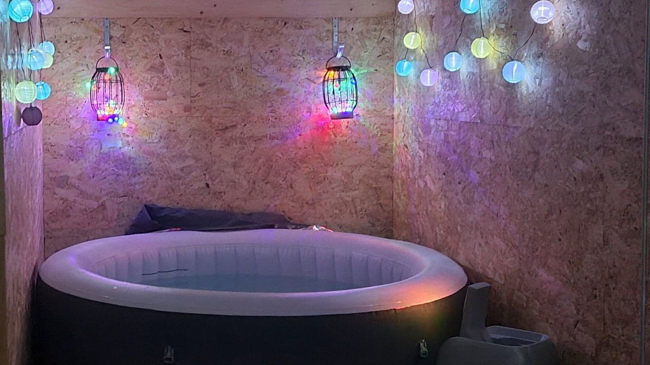 Photo of Bathroom in Cussy