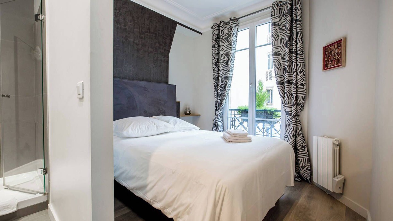 Photo of Bedroom in Montparnasse