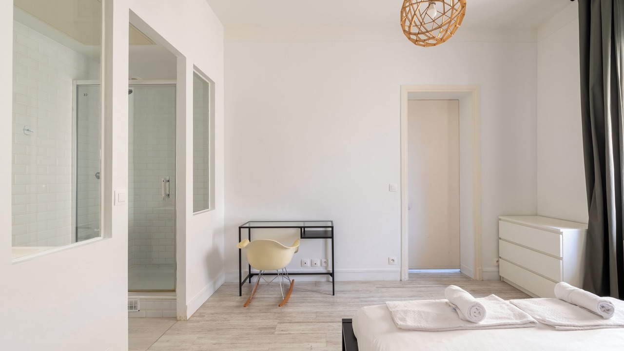 Photo of Bedroom in Quartier du Gros-Caillou