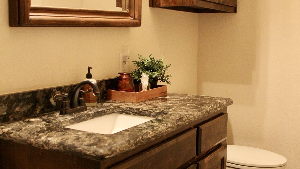 Photo of Bathroom in Pottsboro