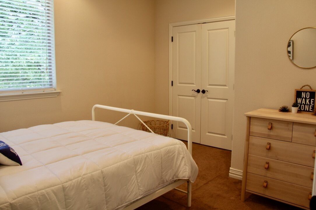 Photo of Bedroom in Pottsboro