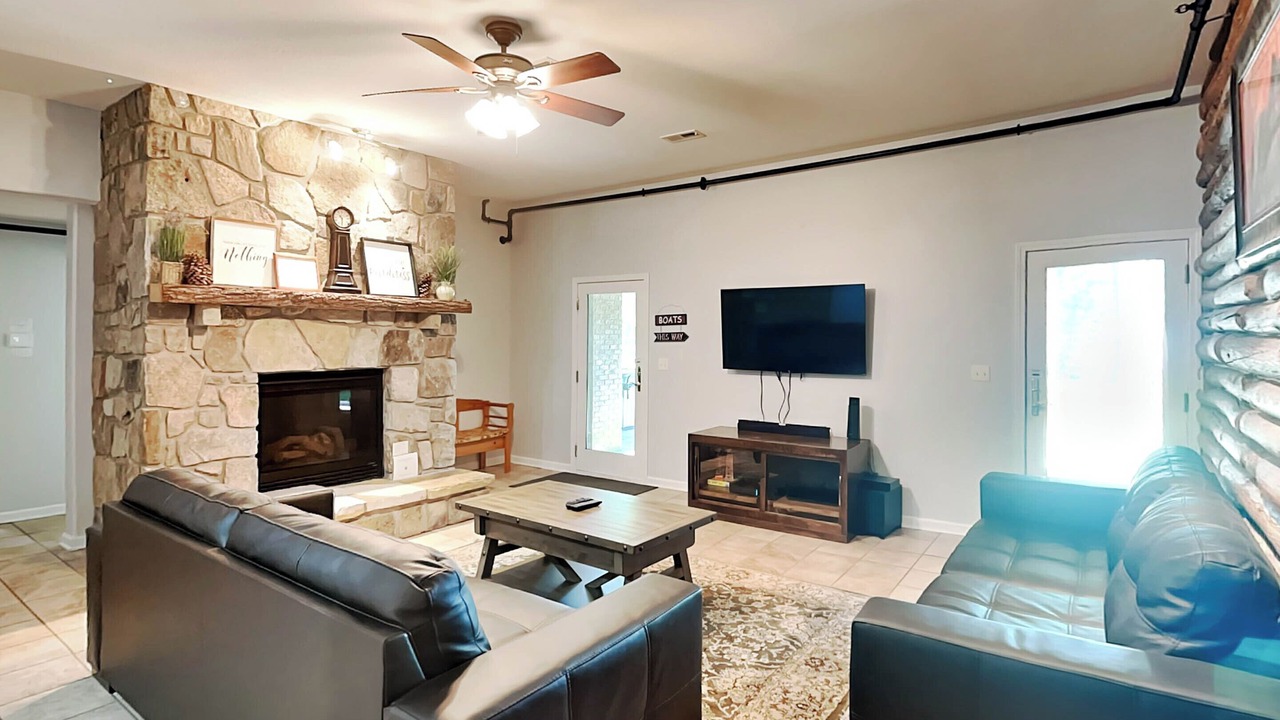 Photo of Bedroom in Thayerville