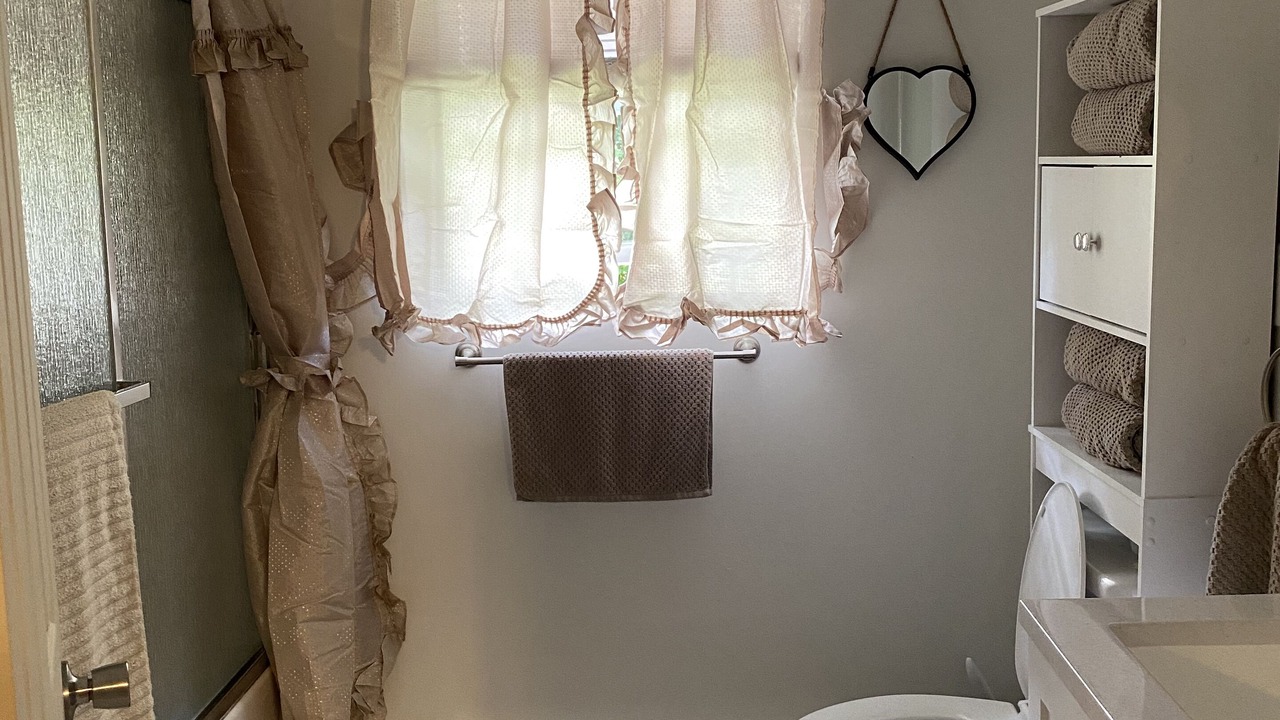 Photo of Bathroom in Cresco