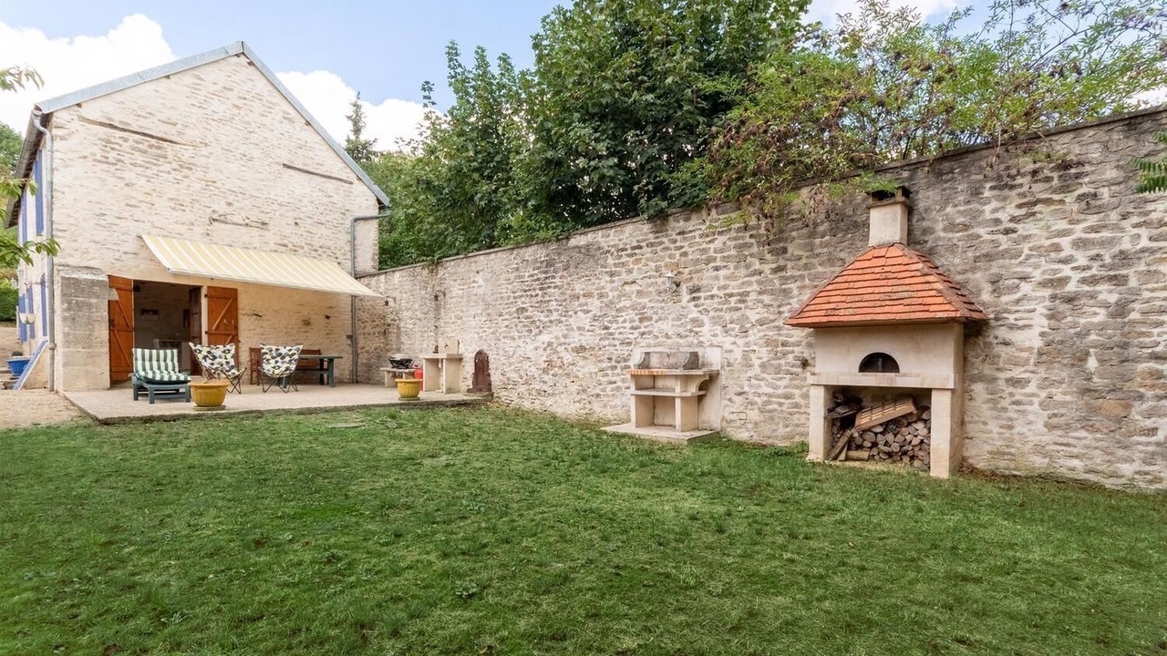 Photo of Patio Balcony in Quemigny-sur-Seine