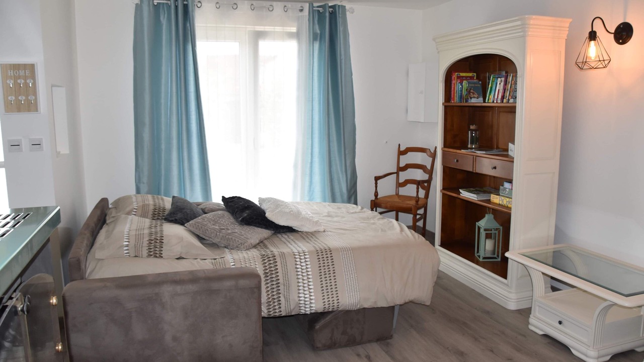 Photo of Bedroom in Venisey