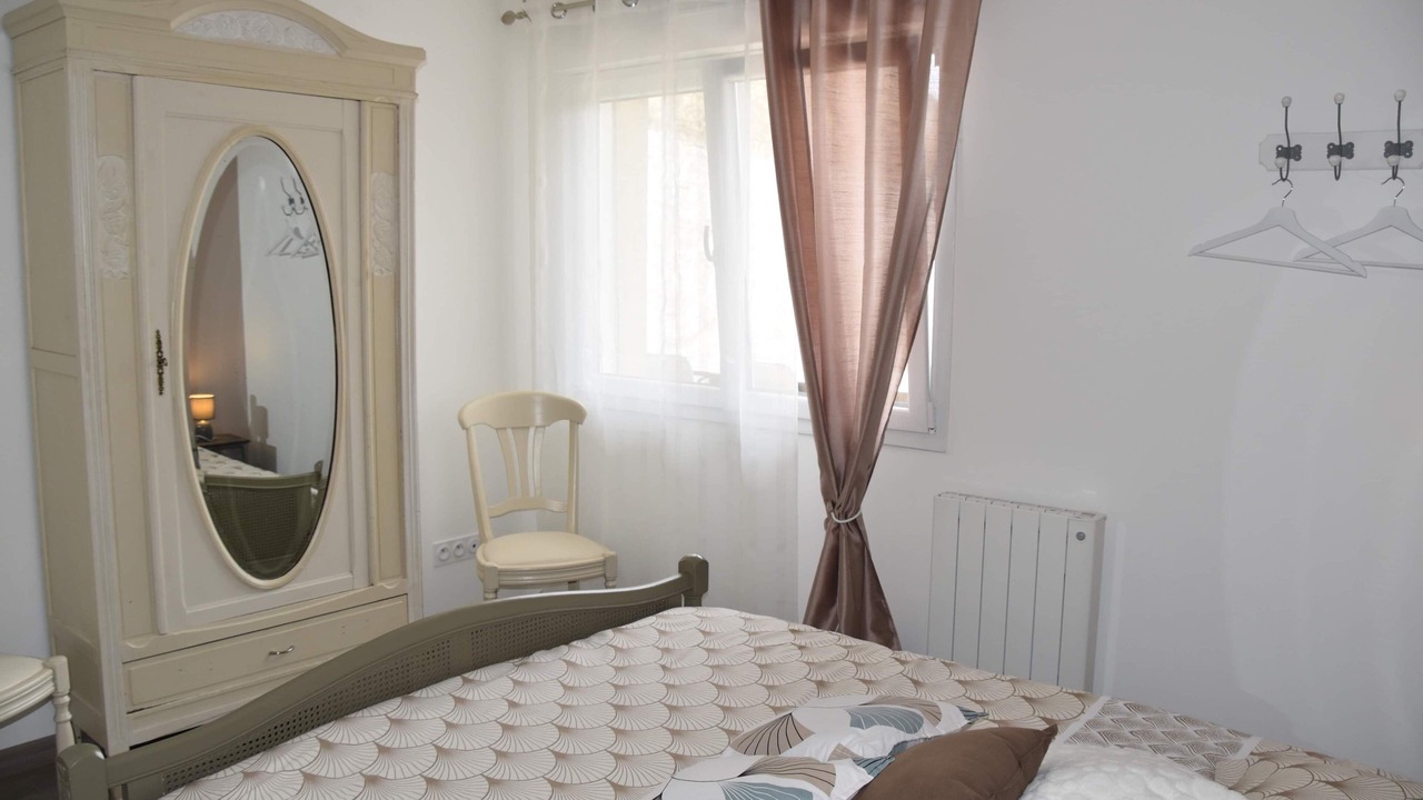 Photo of Bedroom in Venisey