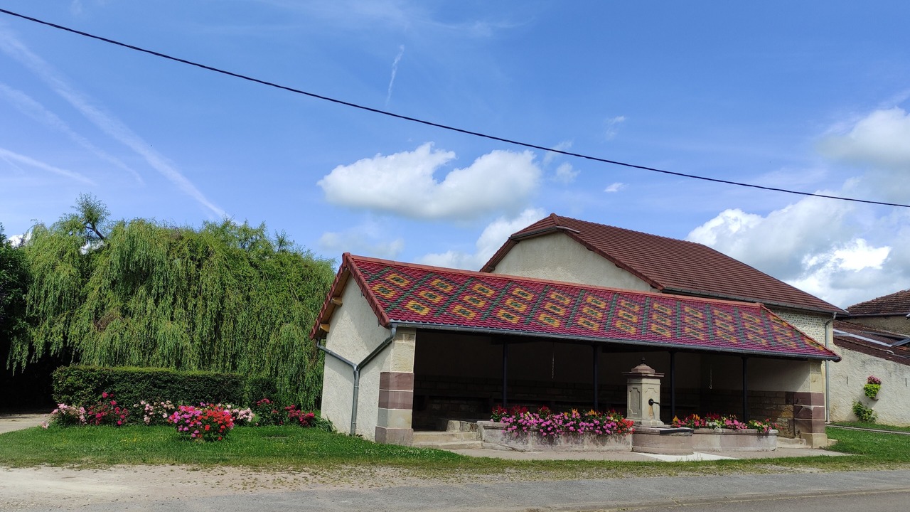 Photo of Outdoor in Venisey