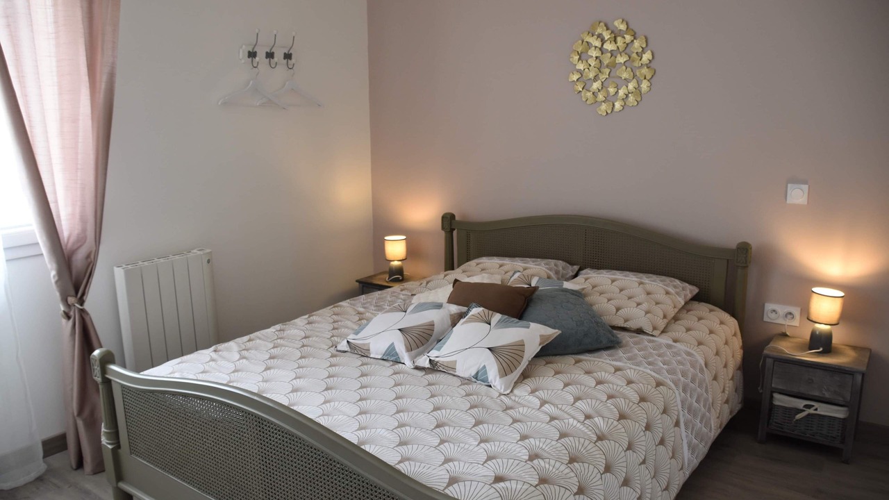 Photo of Bedroom in Venisey