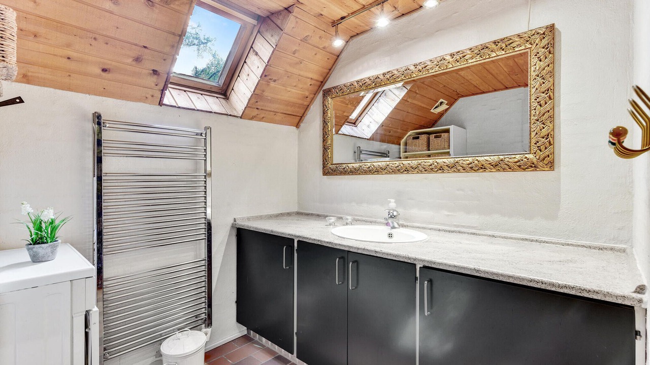 Photo of Bathroom in Agger