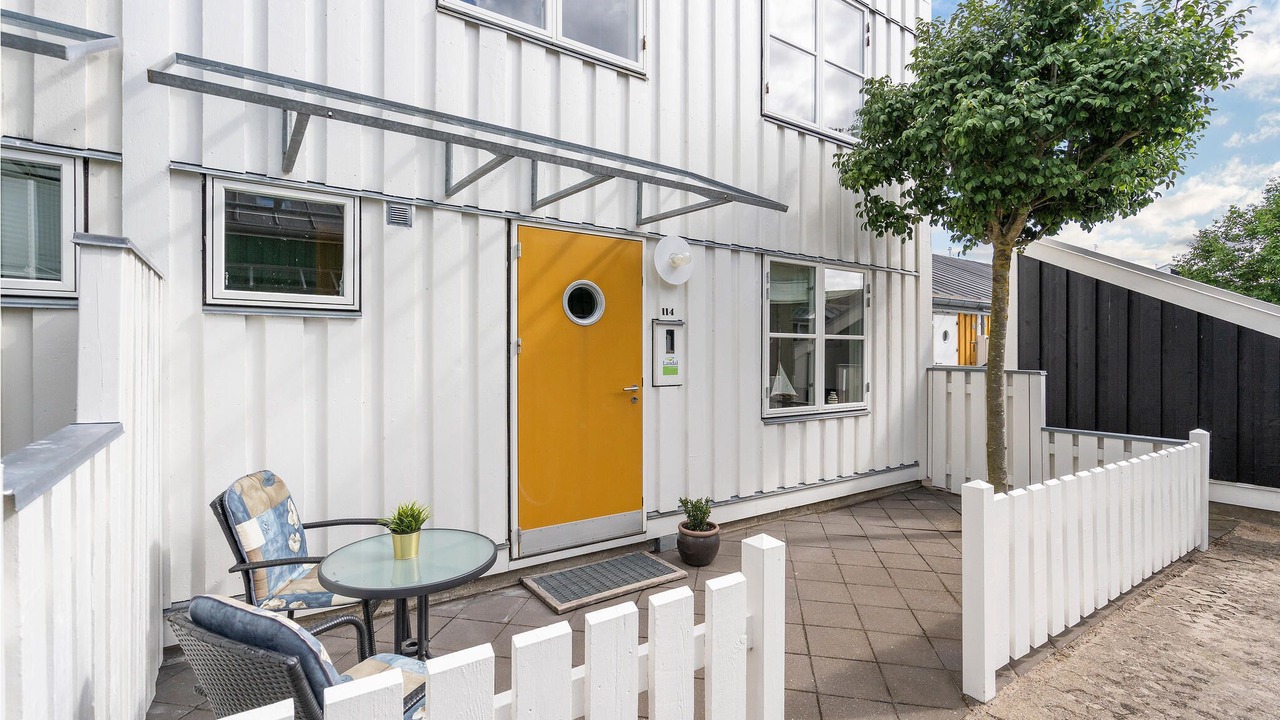 Photo of Others in Øer Strand