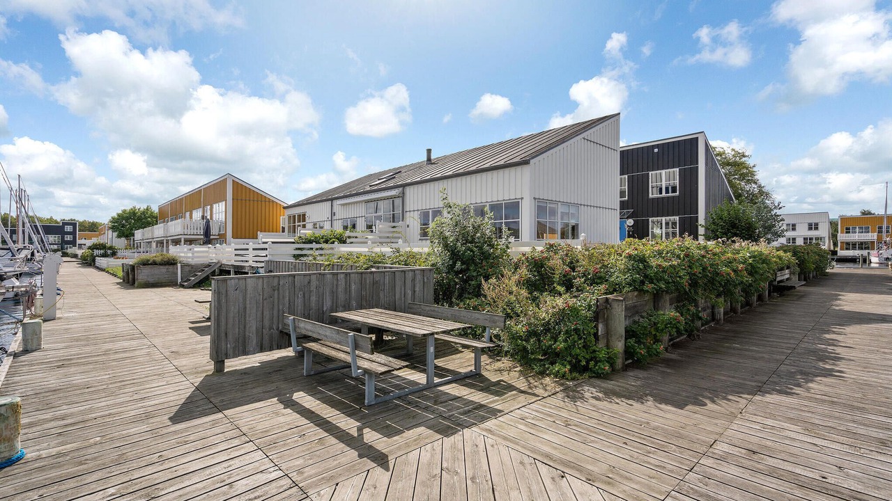 Photo of Others in Øer Strand