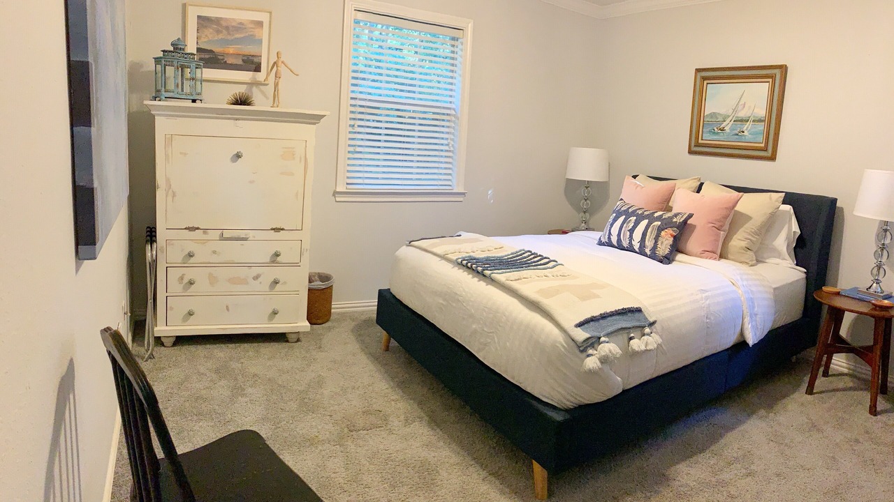 Photo of Bedroom in Pottsboro