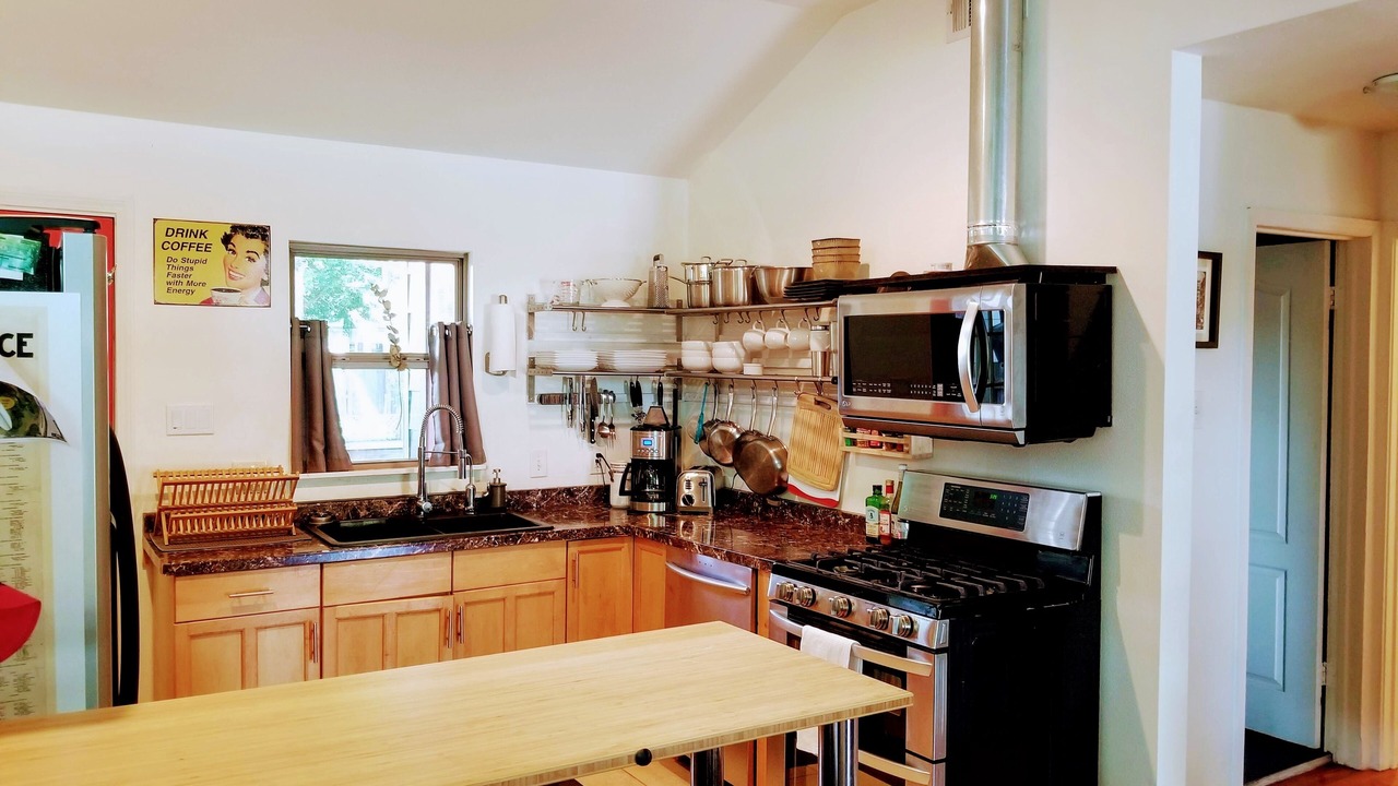 Photo of Kitchen in Holly