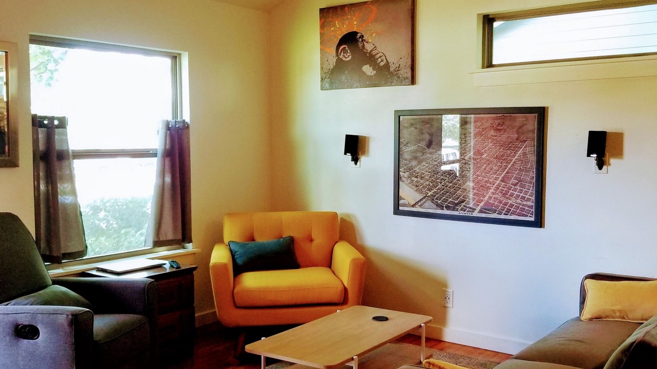 Photo of Livingroom in Holly