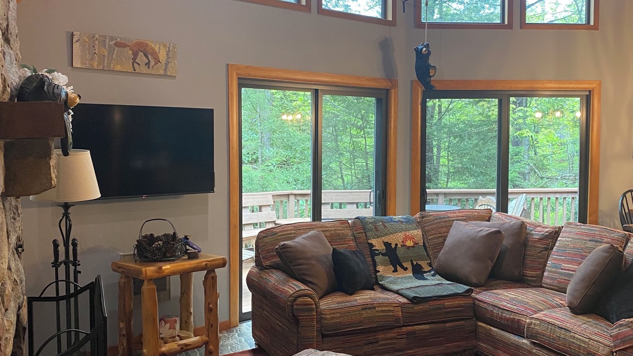 Photo of Livingroom in Pocono Pines